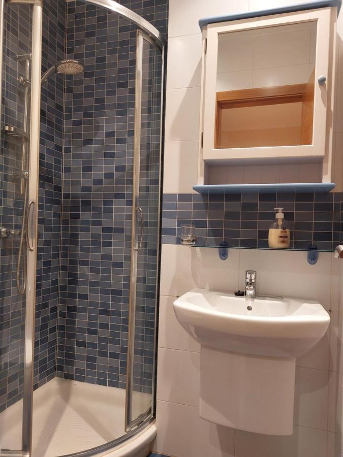 Apartamento Vieiro Con Plaza Garaje Gratis Santiago de Compostela Luaran gambar